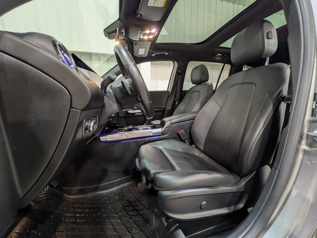 2020 Mercedes-Benz GLB GLB 250 4MATIC SUV Silver Val-David - photo #1