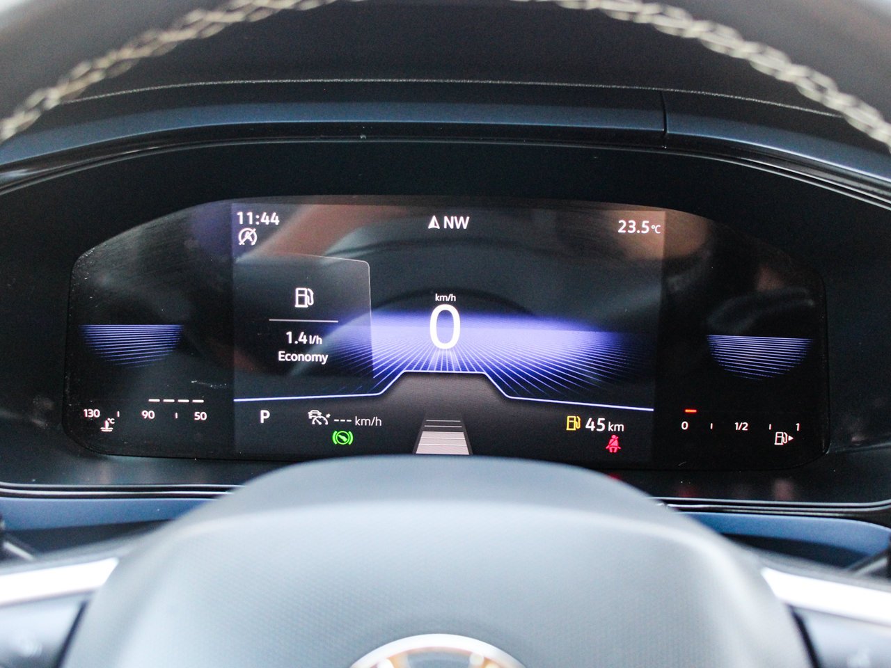 2024 Volkswagen Taos Comfortline FWD Grey Sherwood Park - photo #19