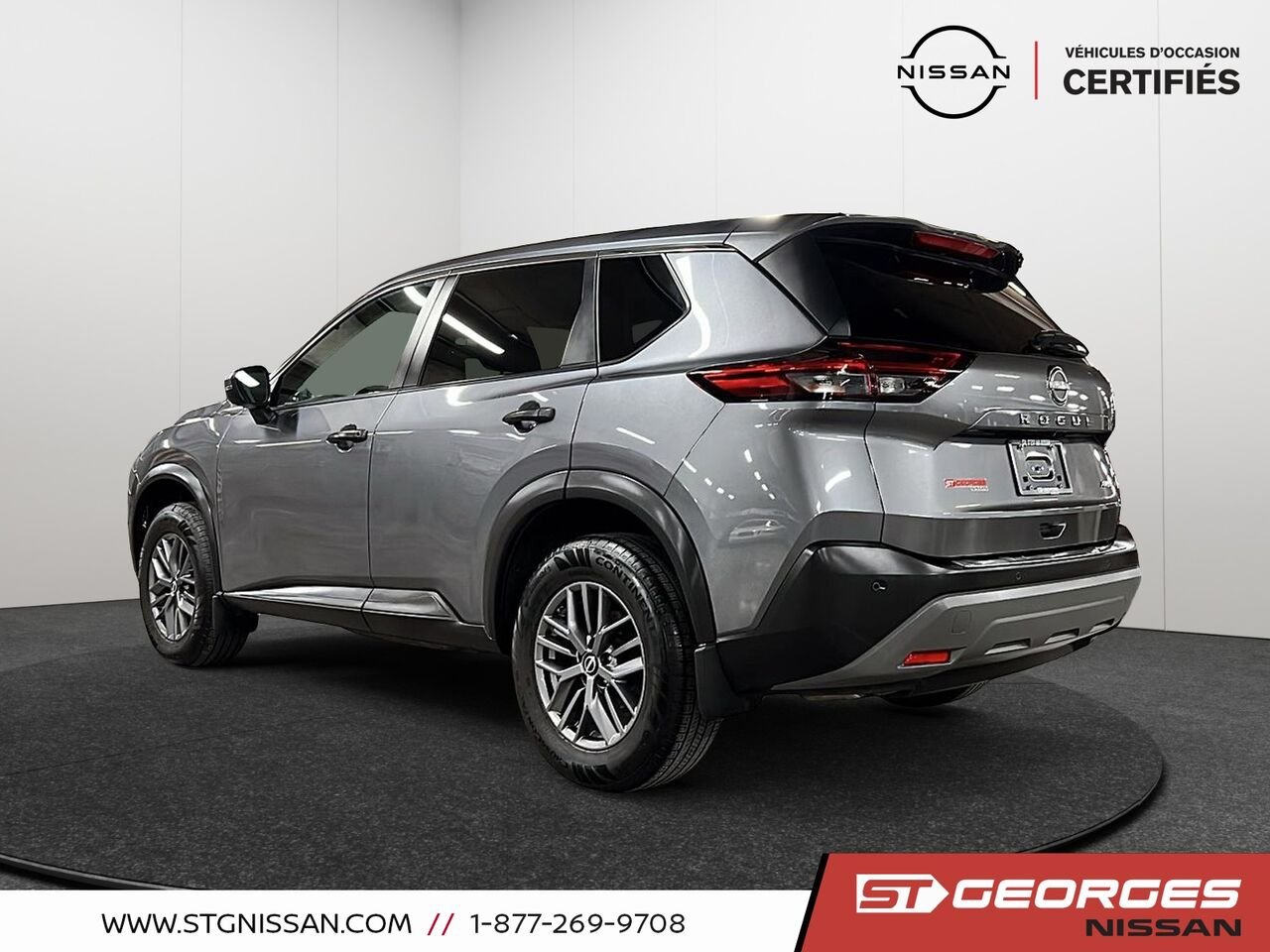 2022 Nissan Rogue Grey Saint-Georges - photo #3