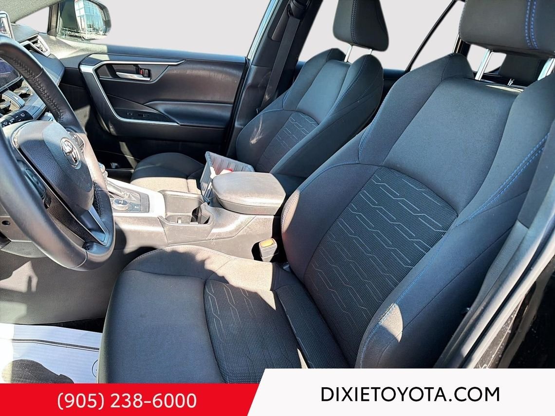 2023 Toyota RAV4 Power Sunroof, Heated Seats, Alloy Wheels, Heated Steering Wheel, Bluetooth Midnight Black Metallic Mississauga - photo #18