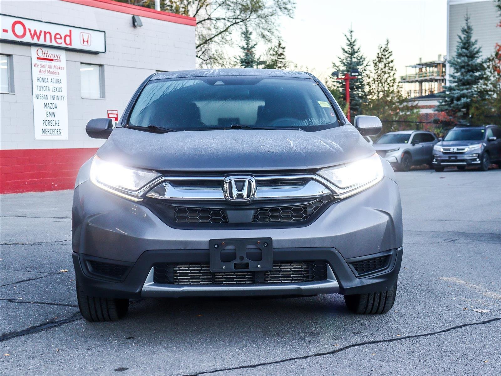 Honda CR-V LX 2018 Grey Ottawa & Gatineau - photo #1