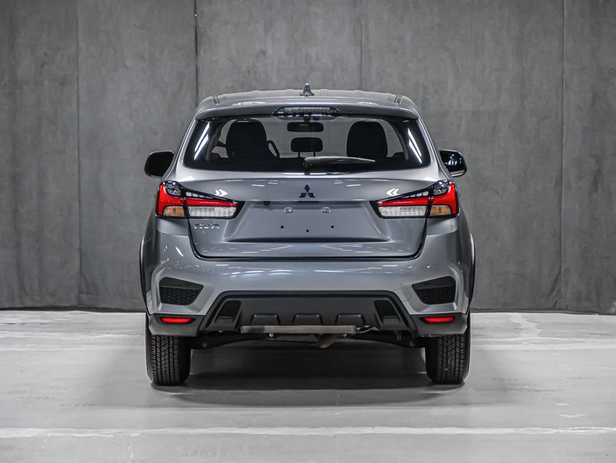Mitsubishi RVR ES 2025 Gris