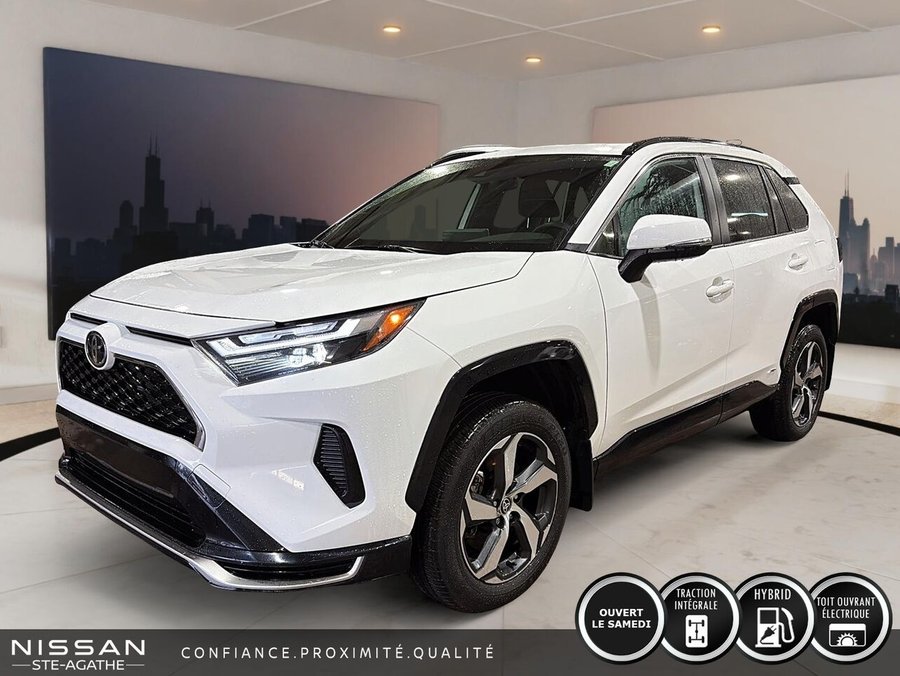 2025 Toyota RAV4 hybride rechargeable SE TI White