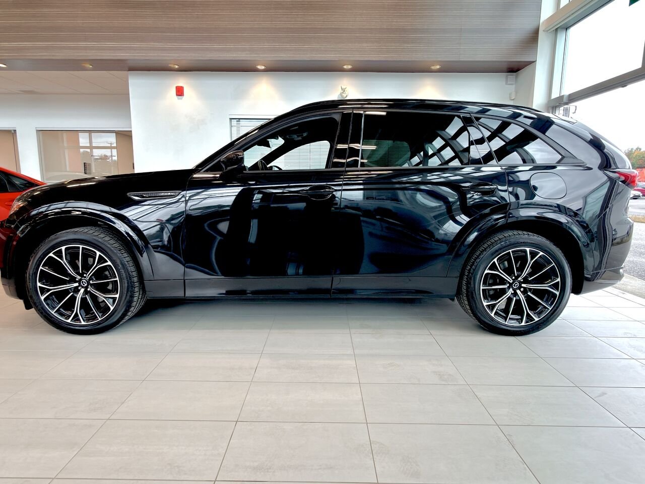 Mazda CX-70 hybride rechargeable 2025 Noir Notre-Dame-des-Prairies - photo #7