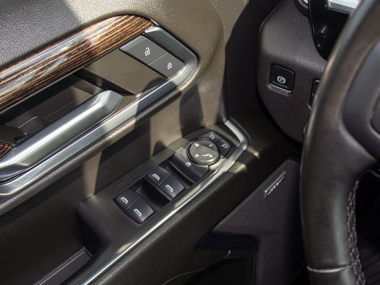 2024 GMC Sierra 1500 4WD Crew Cab 147 Elevation Black Sherwood Park - photo #19