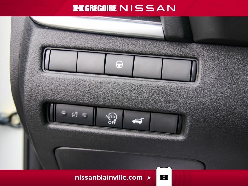 2024 Nissan Rogue White Laval - photo #14