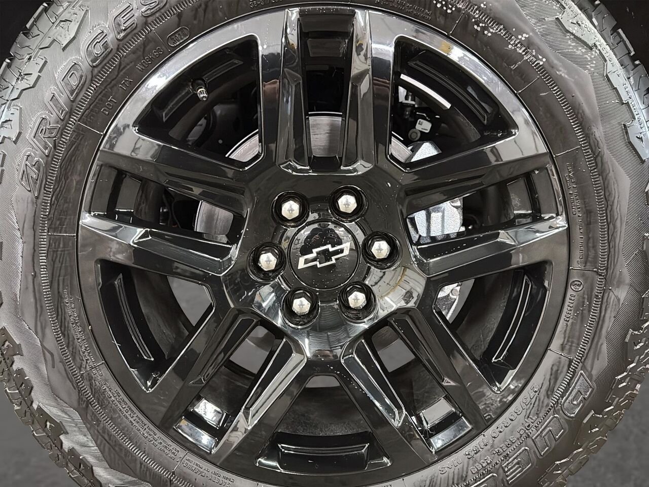 CHEVROLET Silverado 1500 RST 2026 BLANC SOMMET Saint-Hyacinthe - photo #6