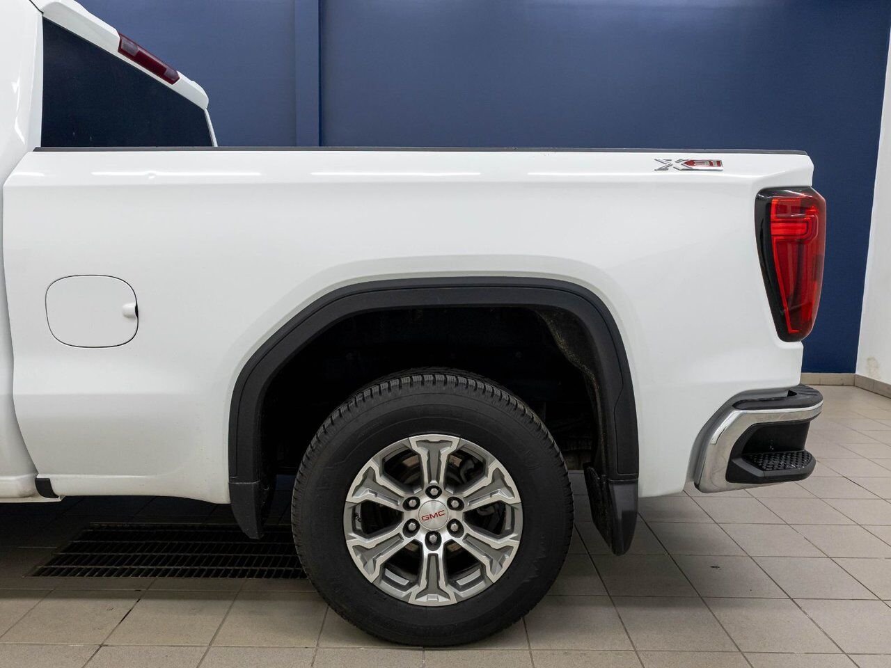 GMC Sierra 1500 SLE X31 CREW 4X4 DIESEL *NAV* SIÈGES CHAUF CARPLAY 2024 Blanc Saint-Jérôme - photo #31