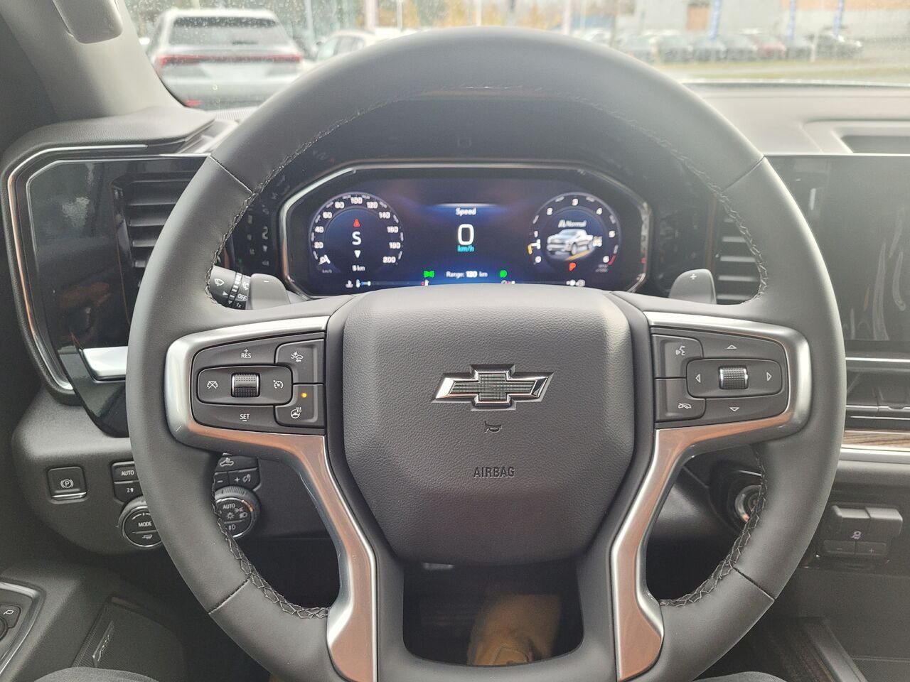Chevrolet Silverado 1500 RST cabine multiplace 4RM 157 po 2026 BLANC SOMMET Thetford Mines - photo #8