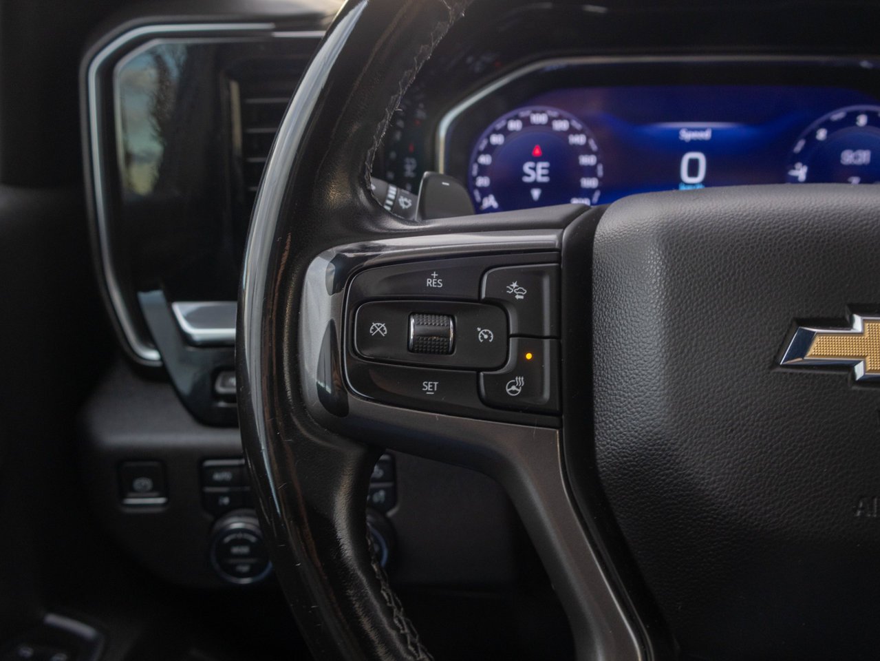 2024 Chevrolet Silverado 1500 4WD Crew Cab 147 High Country White Sherwood Park - photo #21