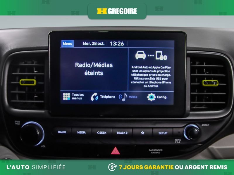 2020 Hyundai Venue Green Saint-Eustache - photo #17
