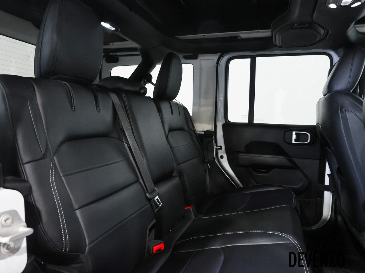 2023 Jeep Wrangler 4xe White Saint-Eustache - photo #9