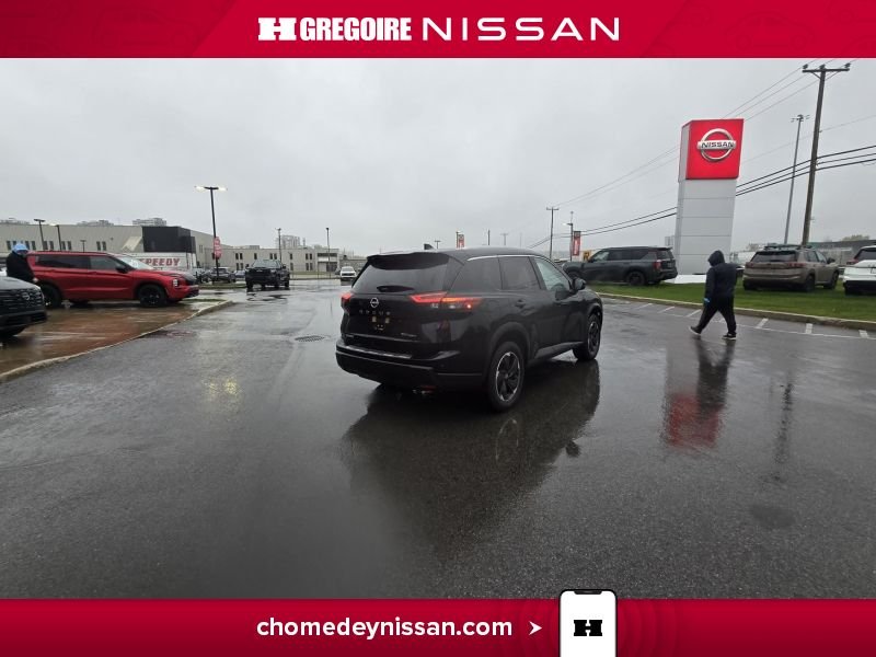 Nissan Rogue CL7585 | SV Moonroof * AWD *Carplay * Bancs Chauffants 2024 Noir Laval - photo #10
