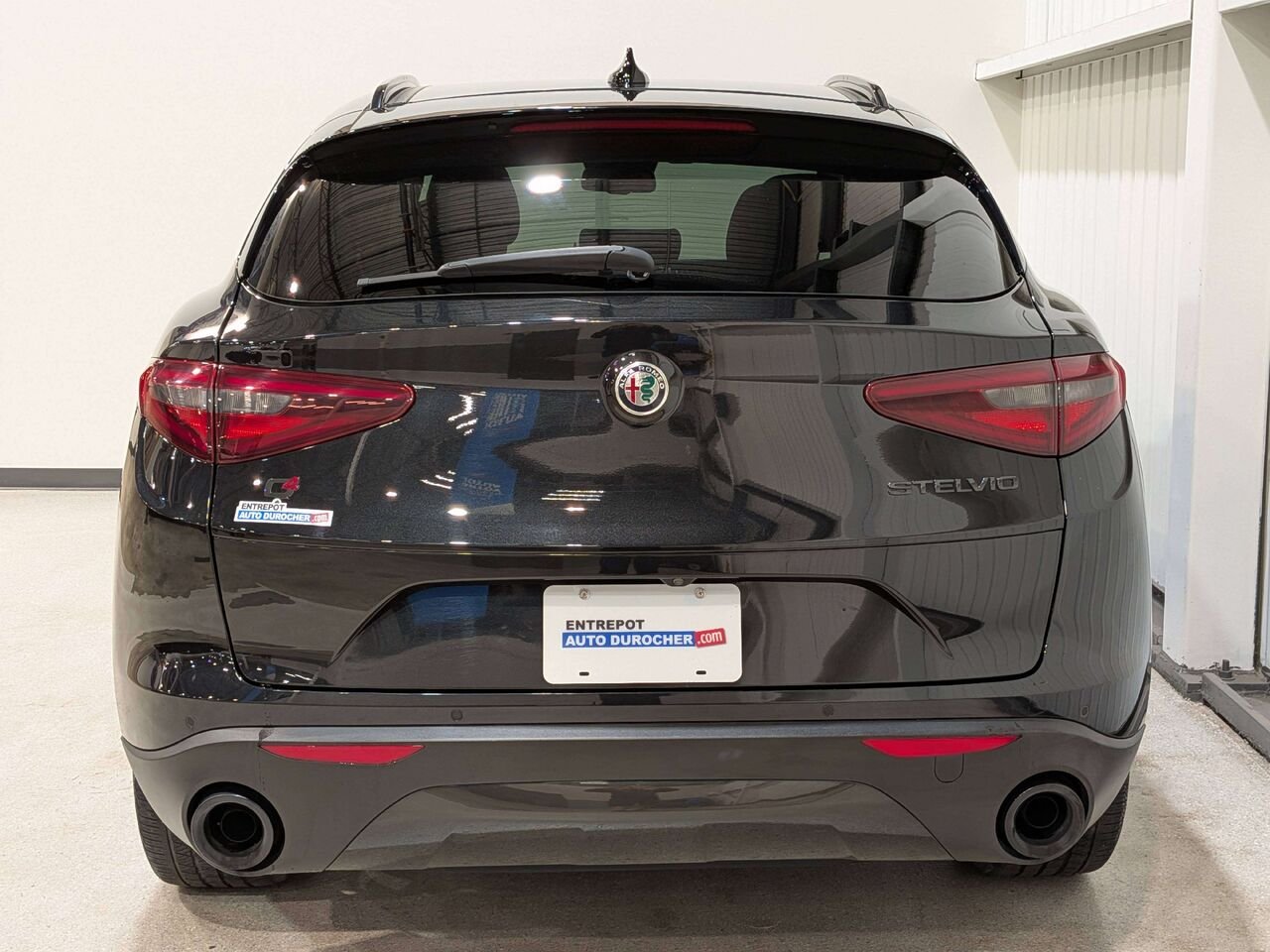 2020 Alfa Romeo Stelvio AWD Black Val-David - photo #5