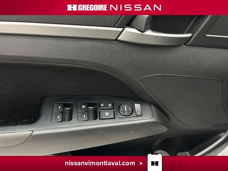 2018 Hyundai Elantra White Saint-Eustache - photo #18