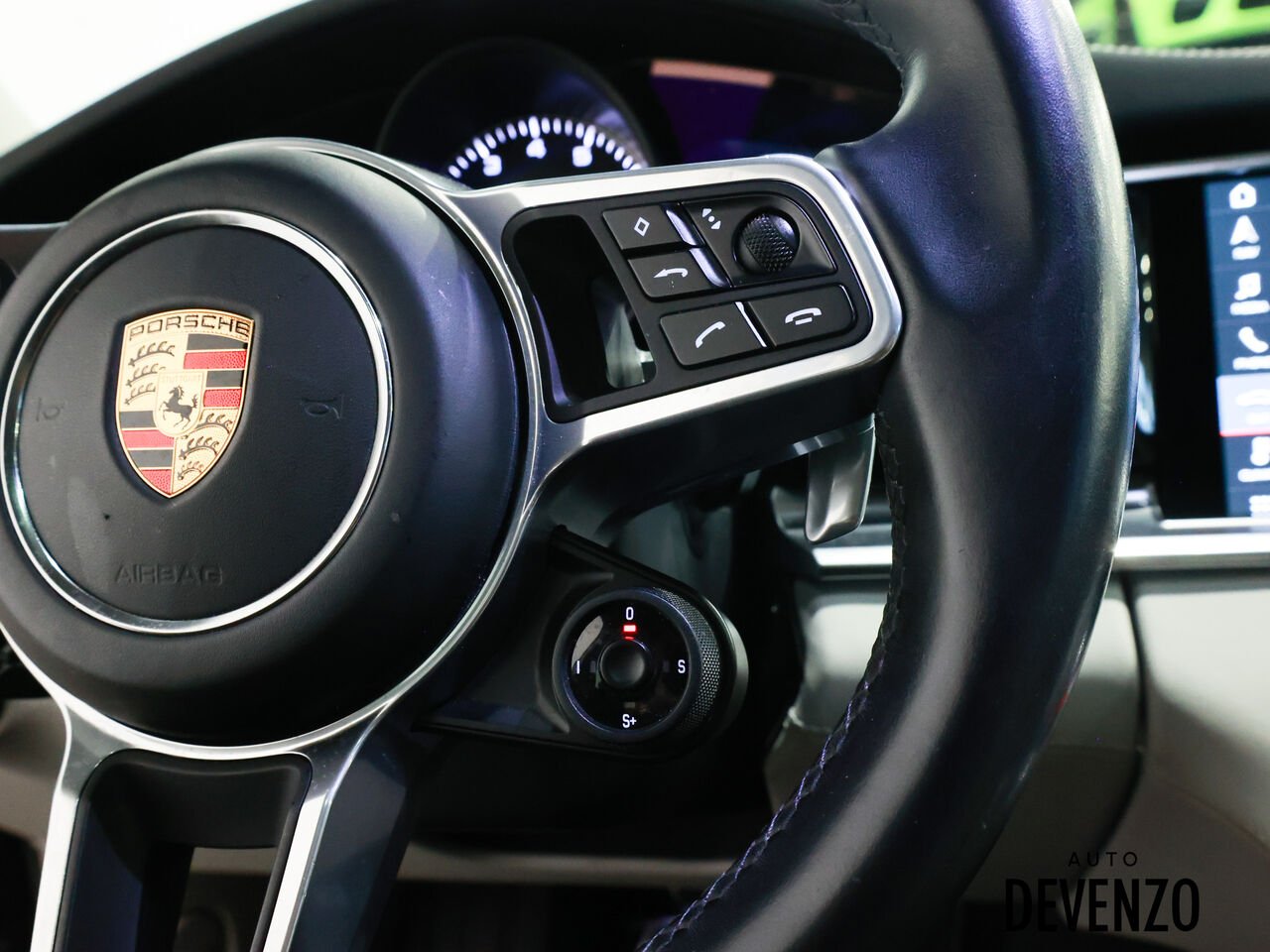 Porsche Panamera 2018 Gris Saint-Eustache - photo #17
