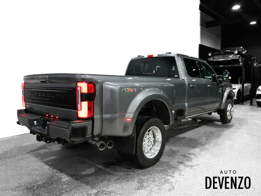 Ford Super Duty F-450 DRW 2026 2026 Gris
