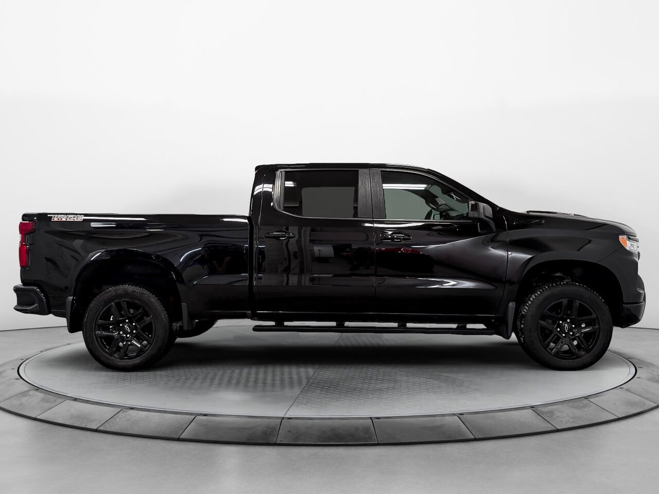 2024 CHEVROLET Silverado 1500 LT TrailBoss 4WD Crew Cab Diesel Black Sherbrooke - photo #6