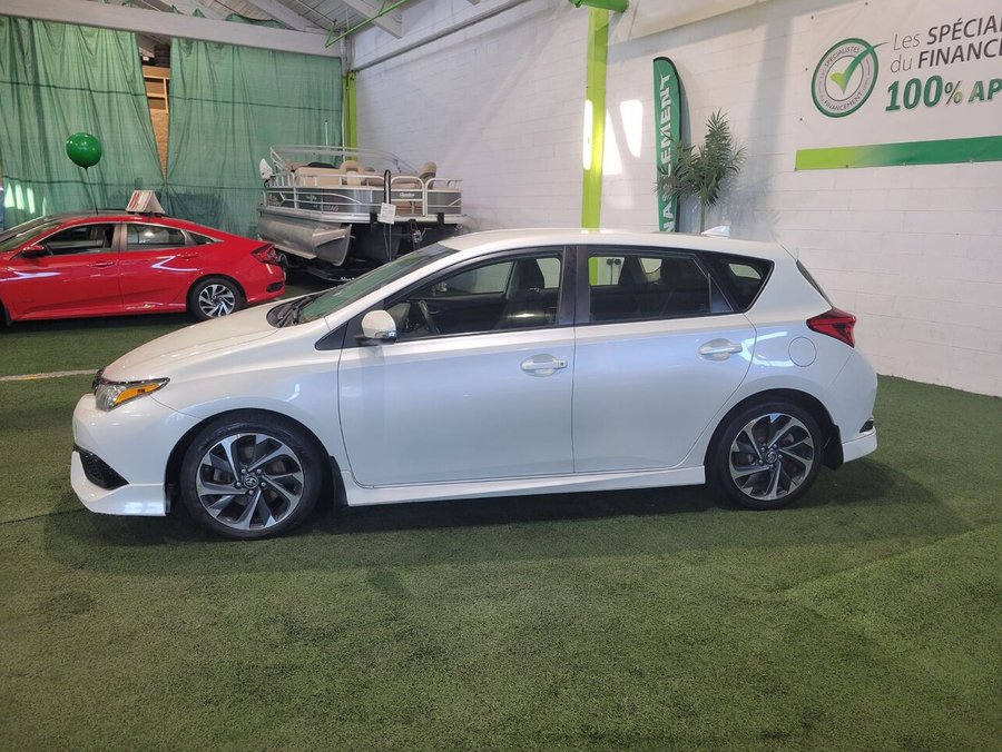 2018 Toyota Corolla iM 2018 White