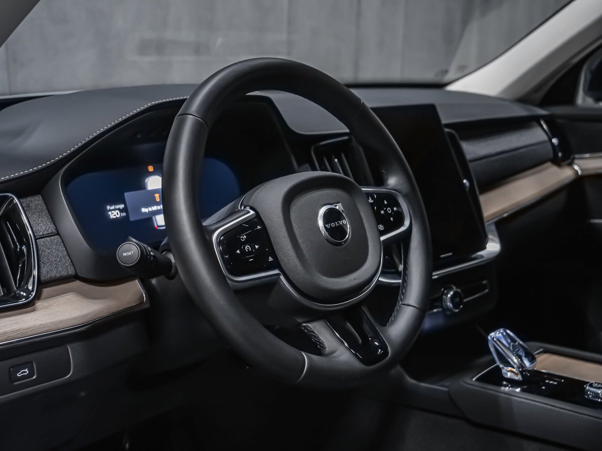 2026 Volvo XC90 B6 PLUS DARK Grey Montreal - photo #7