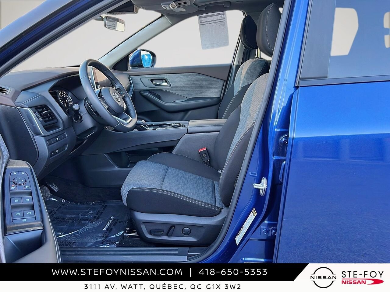 2023 Nissan Rogue SV TI Blue Ste-Foy - photo #8