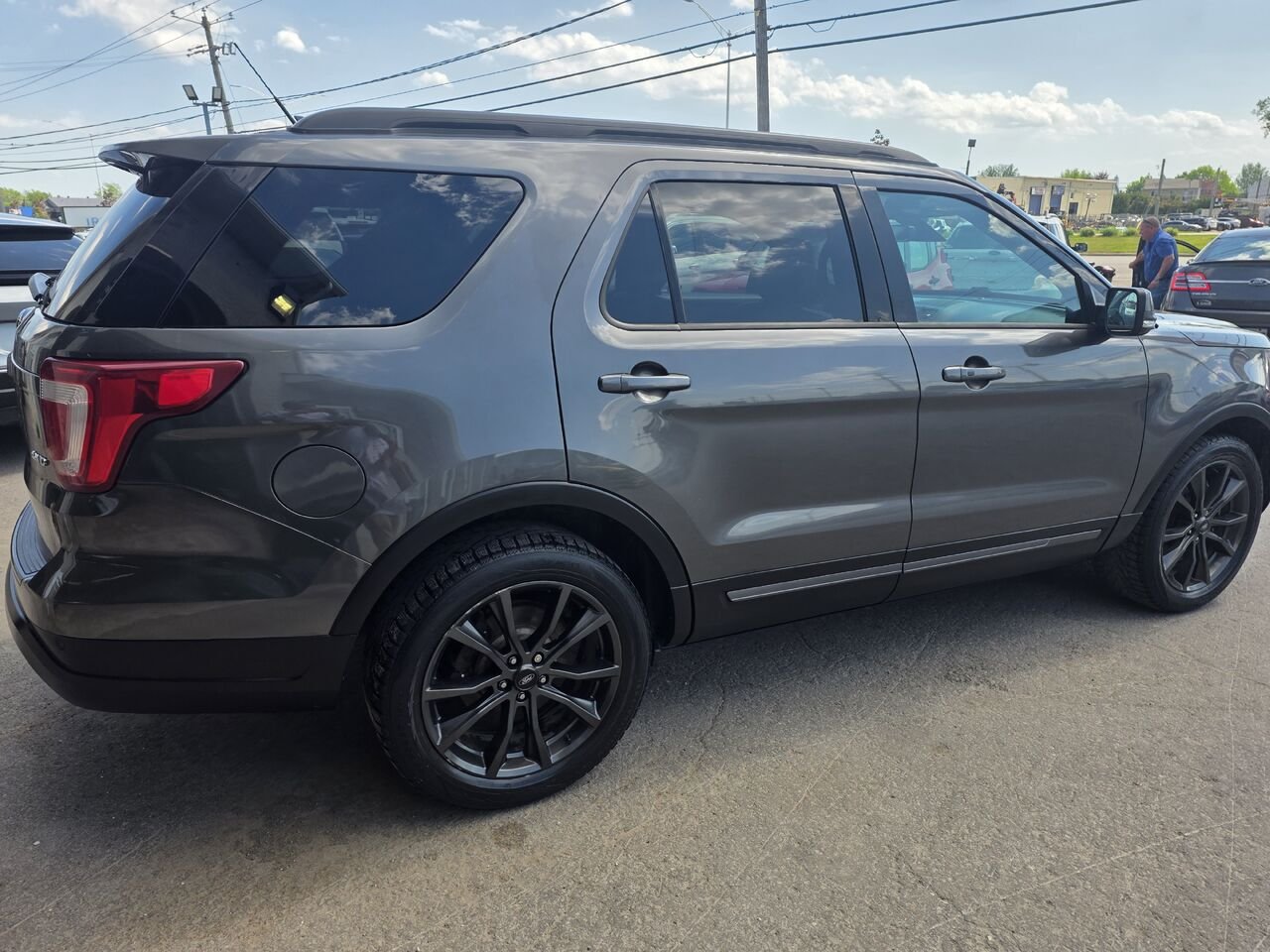 Ford exolorer 2018 Gris Longueuil, - photo #5