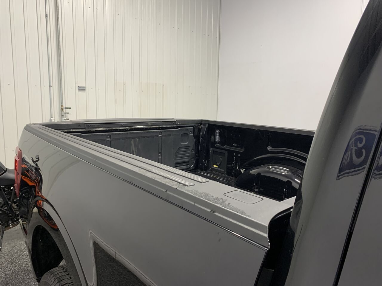 Ford F-150 XLT cabine SuperCrew 4RM caisse de 6,5 pi 2021 Gris Châteauguay - photo #5
