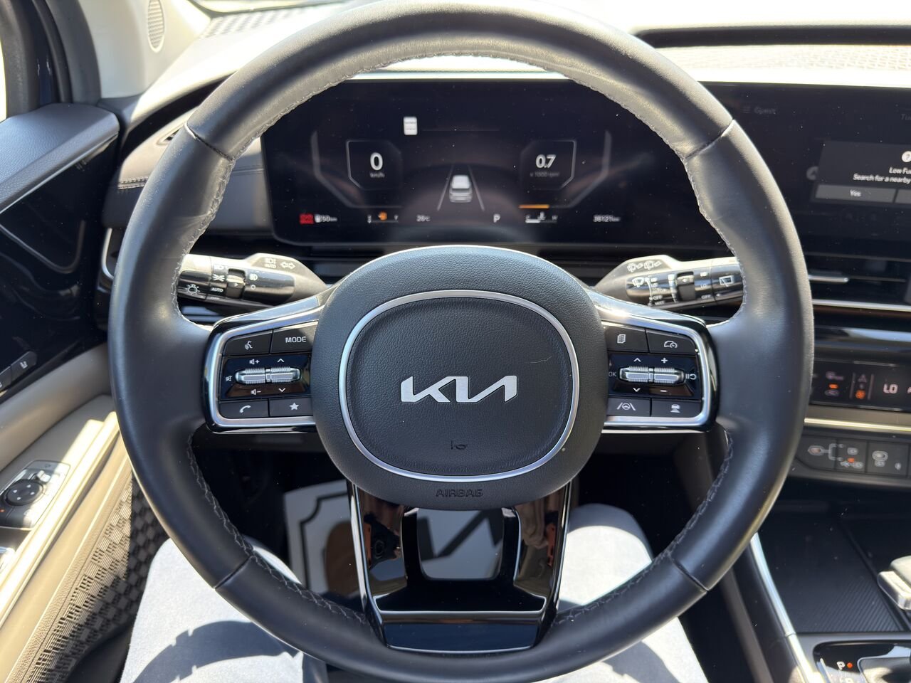 2025 Kia Carnival Black Thetford Mines - photo #19