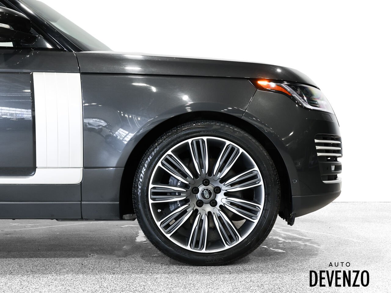 2021 Land Rover Range Rover Grey Saint-Eustache - photo #5