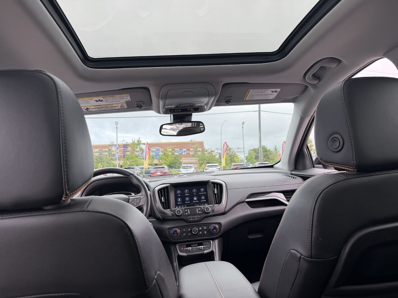 GMC TERRAIN AT4 AT4 4 portes TI 2024 Blanc Gatineau - photo #16