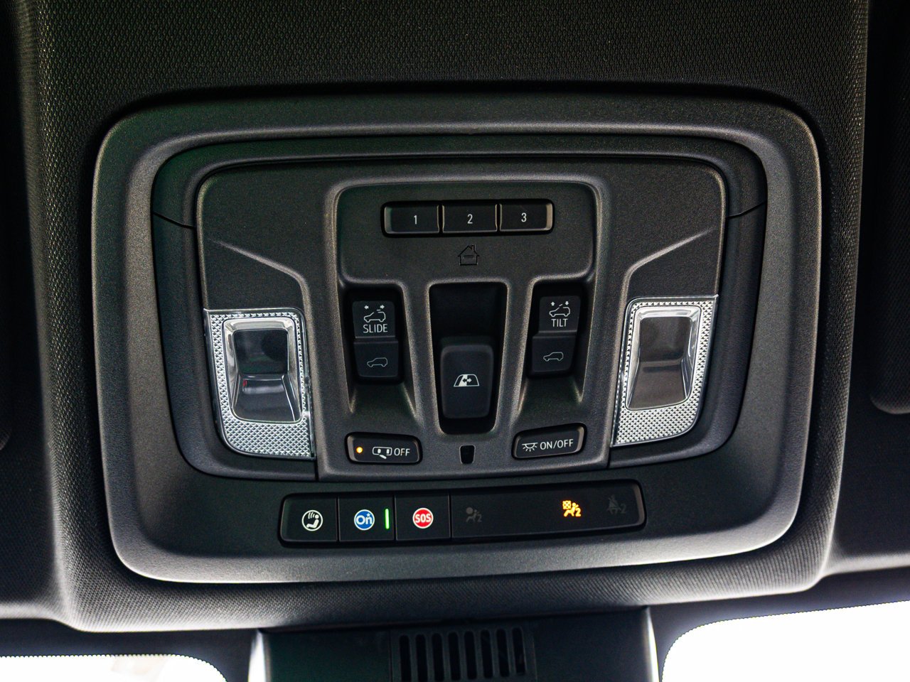 2024 Chevrolet Silverado 1500 4WD Crew Cab 147 High Country Red Sherwood Park - photo #30