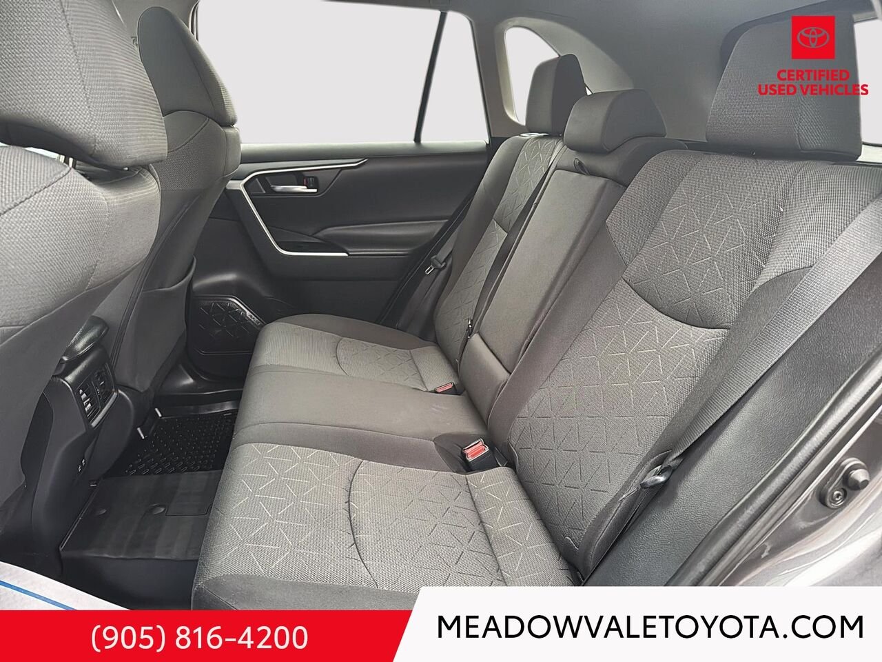 2021 Toyota RAV4 One Owner, Power Sunroof, Power Trunk, Power Seat, New Tires and Brakes all the way around Grey Mississauga - photo #20