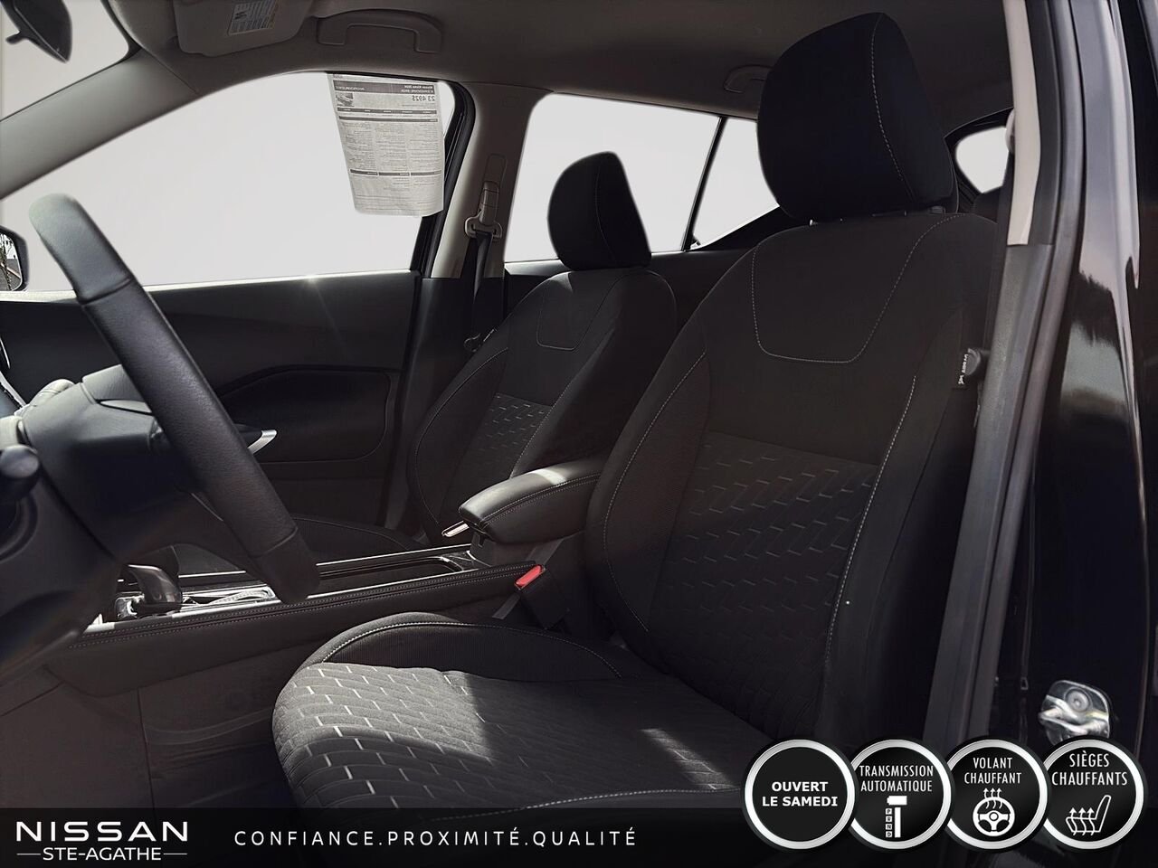 Nissan Kicks SV TA | BAS KILOMÉTRAGE | UN SEUL PROPRIÉTAIRE | APPLE CARPLAY | BOÎTE AUTOMATIQUE 2024 Noir Saint-Jérôme - photo #7