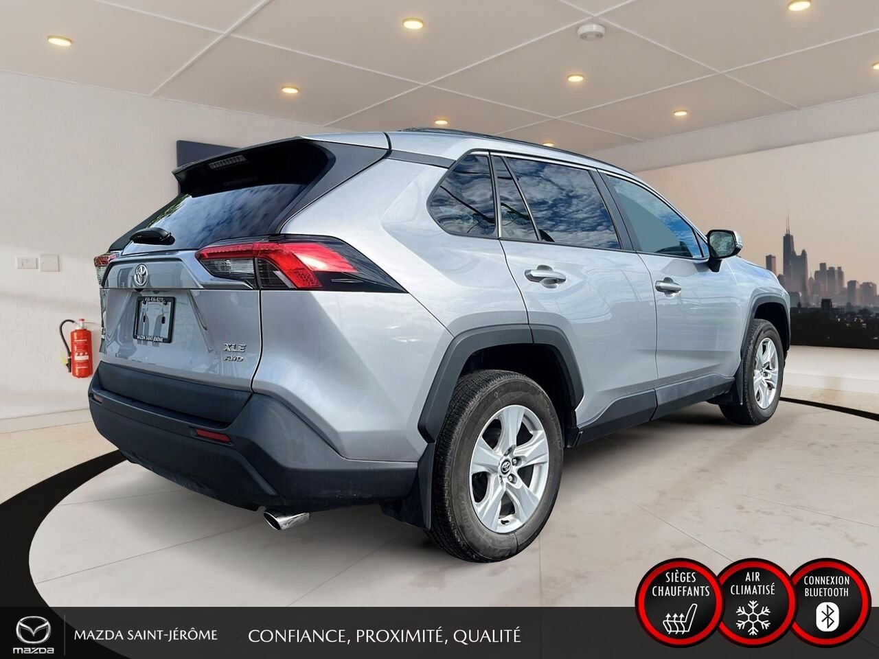 Toyota RAV4 XLE | TOIT OUVRANT | AWD | 2020 Argent Saint-Jérôme - photo #5