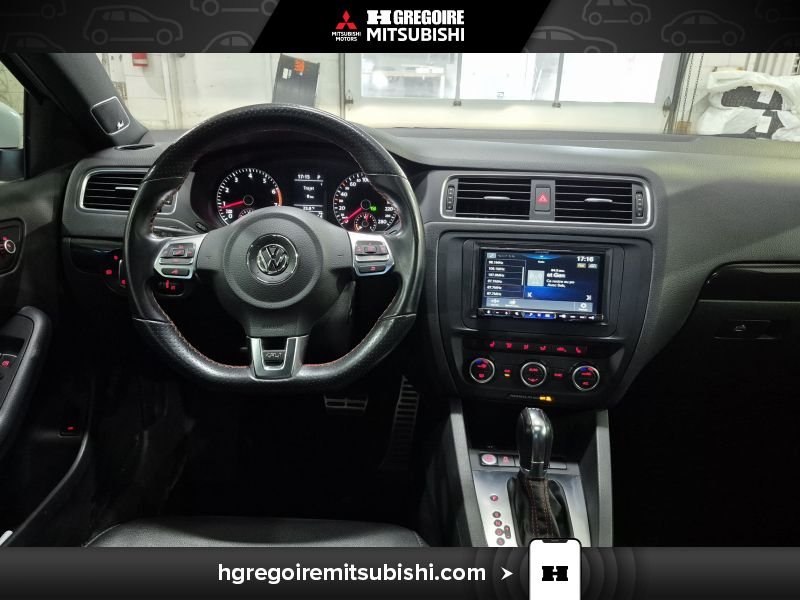 Volkswagen Jetta 2014 Blanc Laval - photo #18