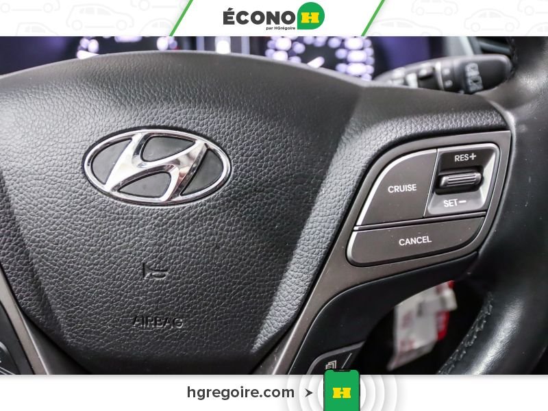 2017 Hyundai Santa Fe Grey Laval - photo #15