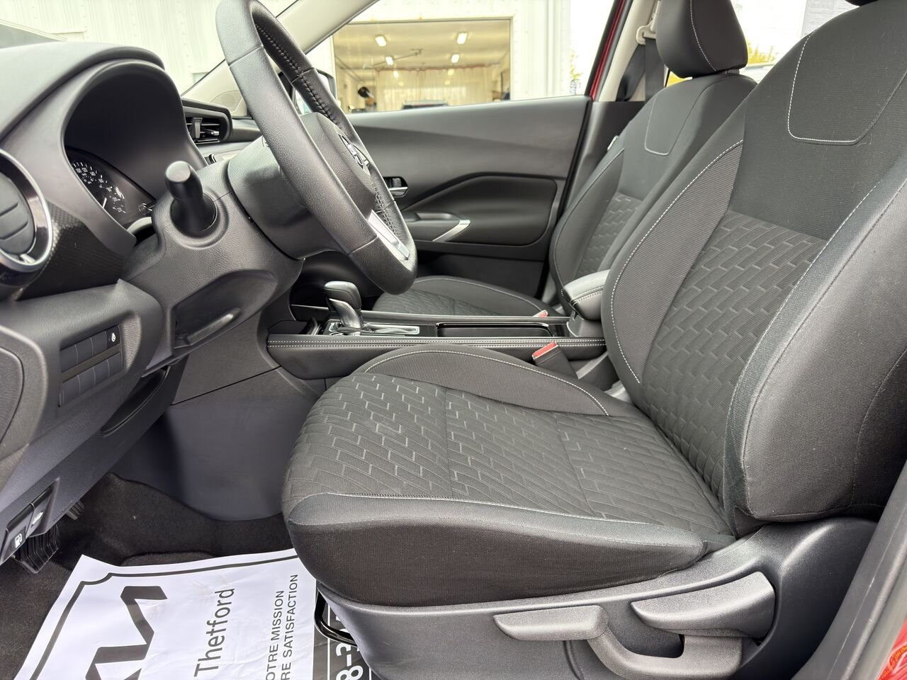 2021 Nissan Kicks Red Thetford Mines - photo #10