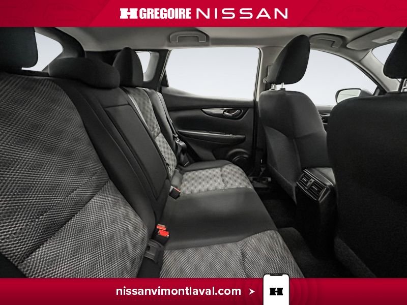 Nissan Qashqai 2023 Gris Laval - photo #17