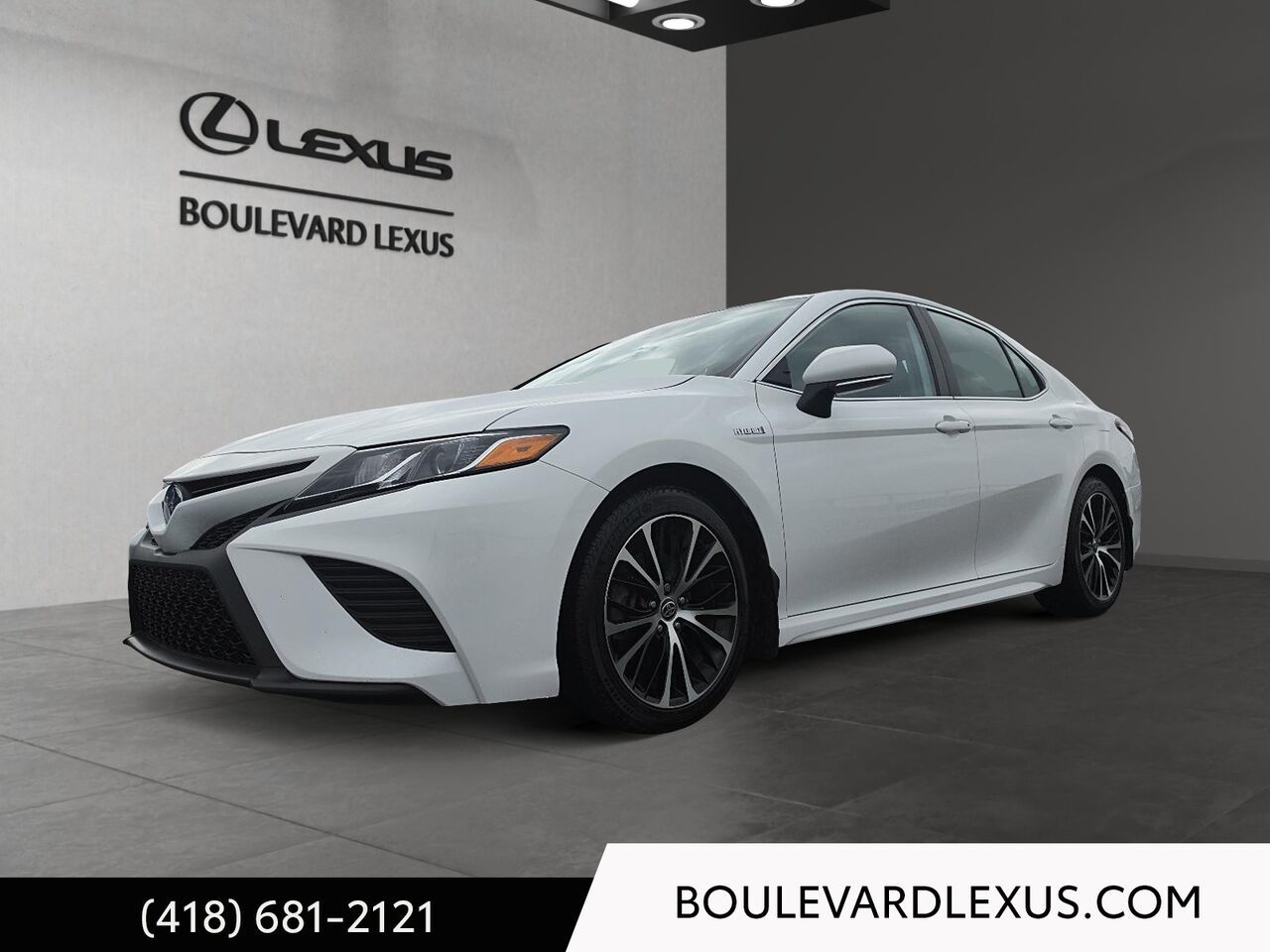 2020 Toyota Camry Hybrid