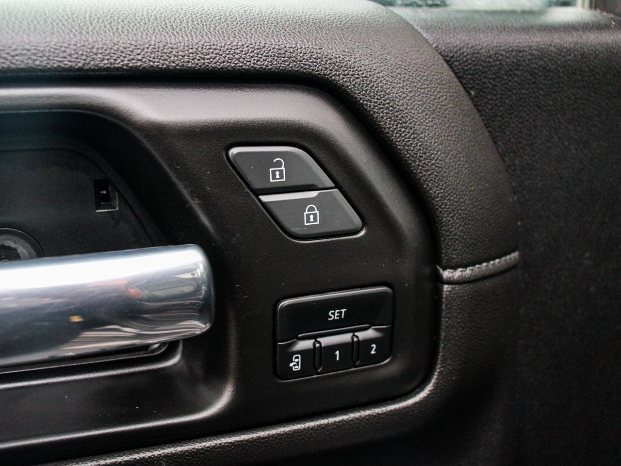 2023 GMC Sierra 3500HD 4WD Crew Cab 159 Denali Black Sherwood Park - photo #15