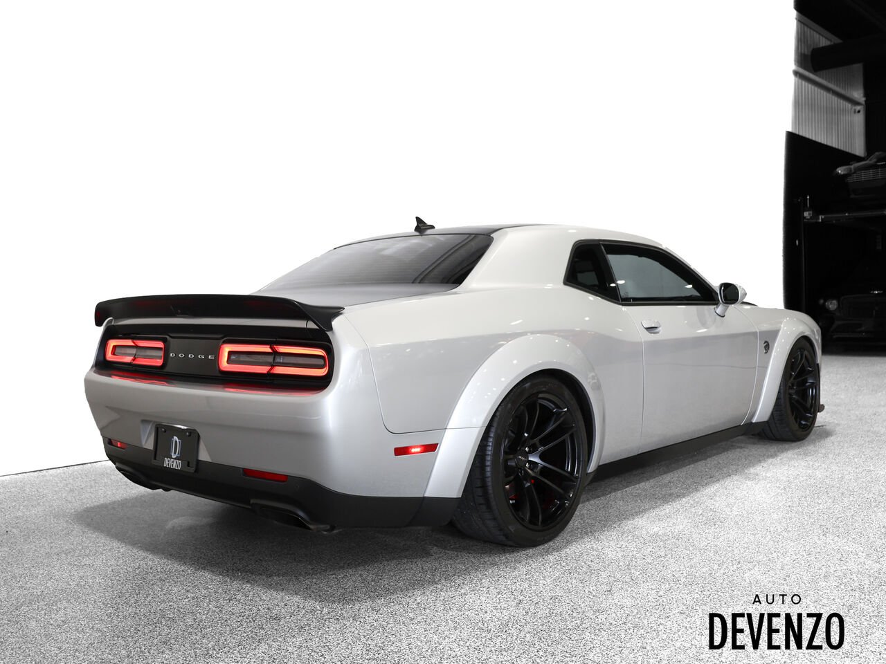 Dodge Challenger 2022 Gris Saint-Eustache - photo #2