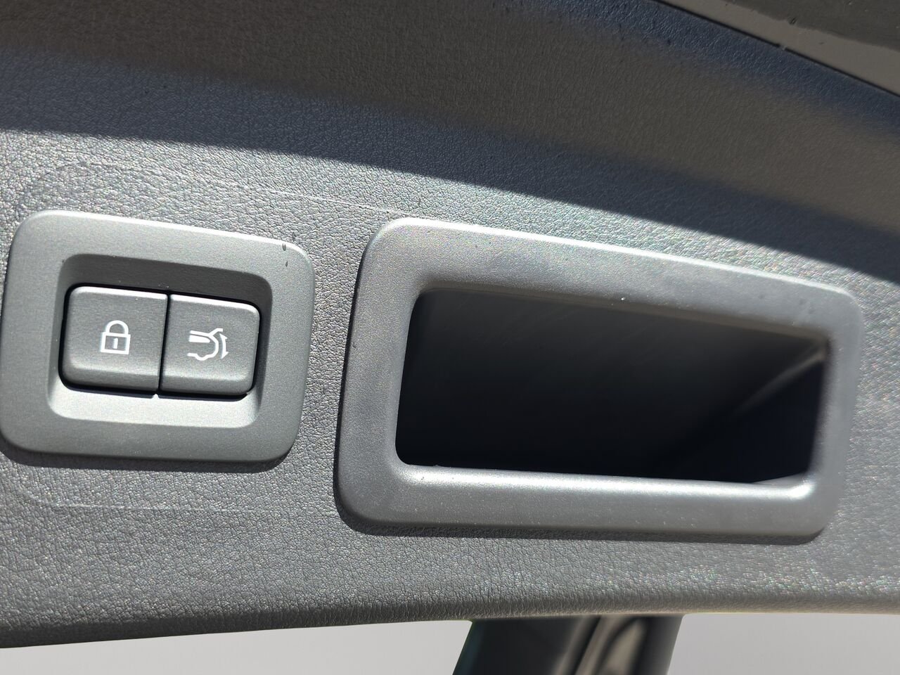 2026 Mazda CX-5 GT TI, ÉCRAN TACTILE 12.9 POUCES, SIÈGES CHAUFFANTS Jet Black Mica Val-David - photo #28
