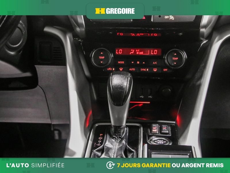 2020 Mitsubishi Eclipse Cross Silver Saint-Eustache - photo #19