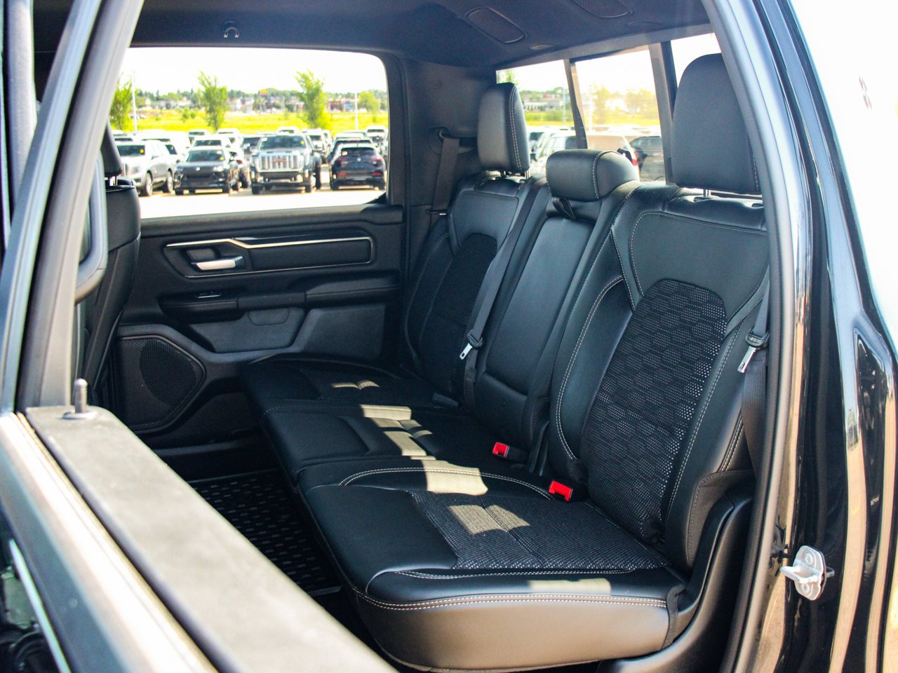 2022 Ram 1500 Sport 4x4 Crew Cab 5'7 Box Black Sherwood Park - photo #15