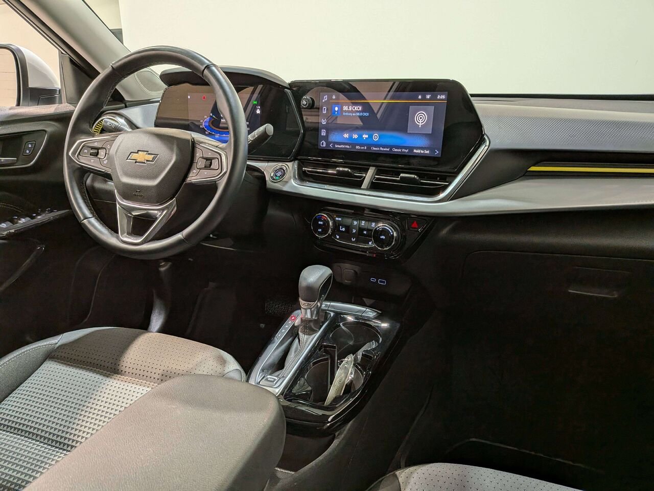 Chevrolet Trax 2025 Blanc Val-David - photo #19