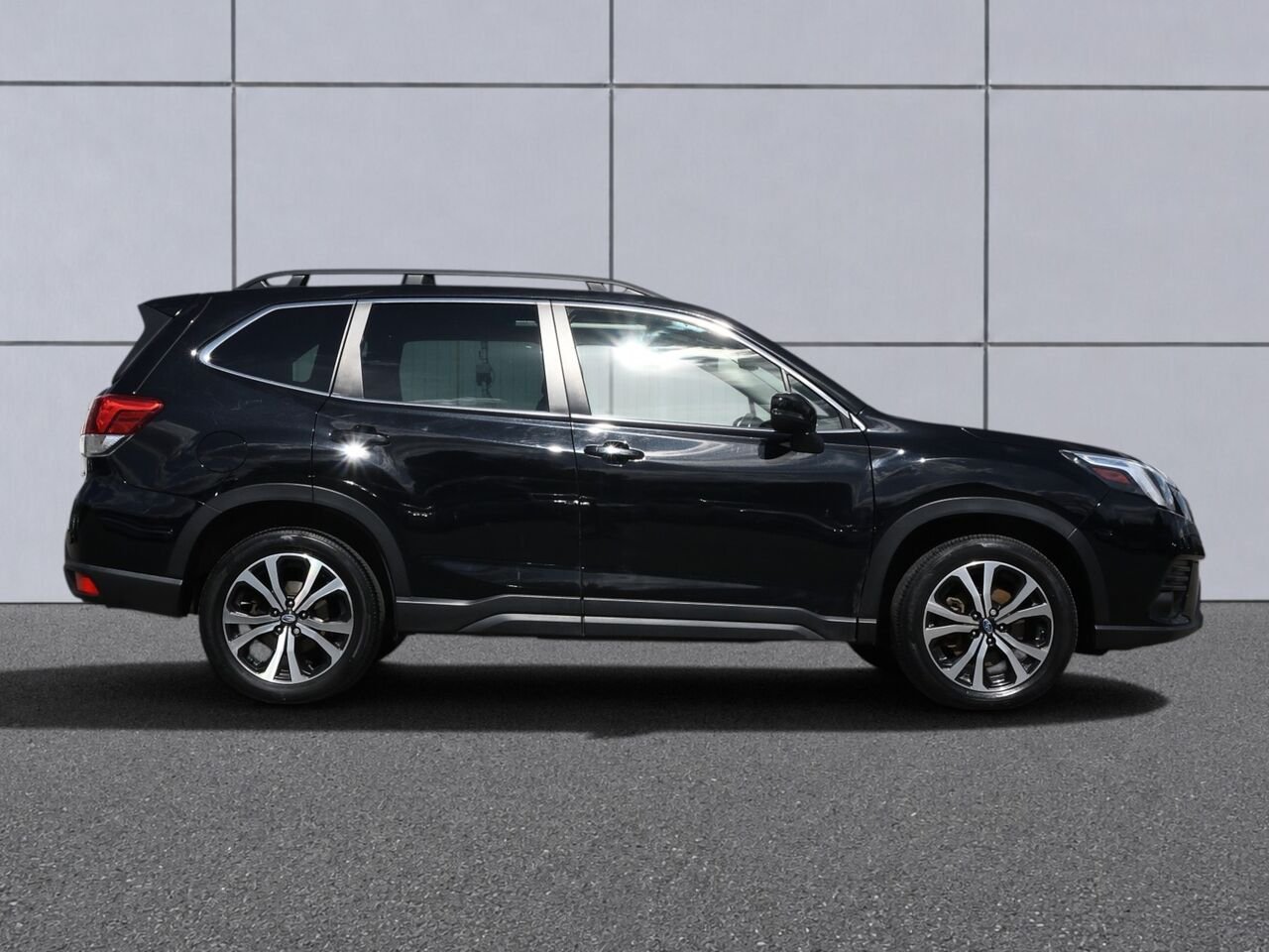 Subaru Forester Limited 2023 Noir Saint-Hyacinthe - photo #4