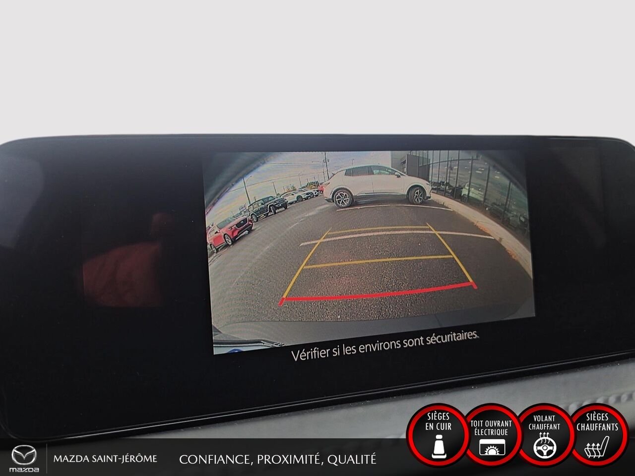 Mazda CX-30 GS LUXURY | 1 PROPRIÉTAIRE | JAMAIS ACCIDENTÉ | CUIR | TOIT OUVRANT | AWD 2025 Blanc Saint-Jérôme - photo #19