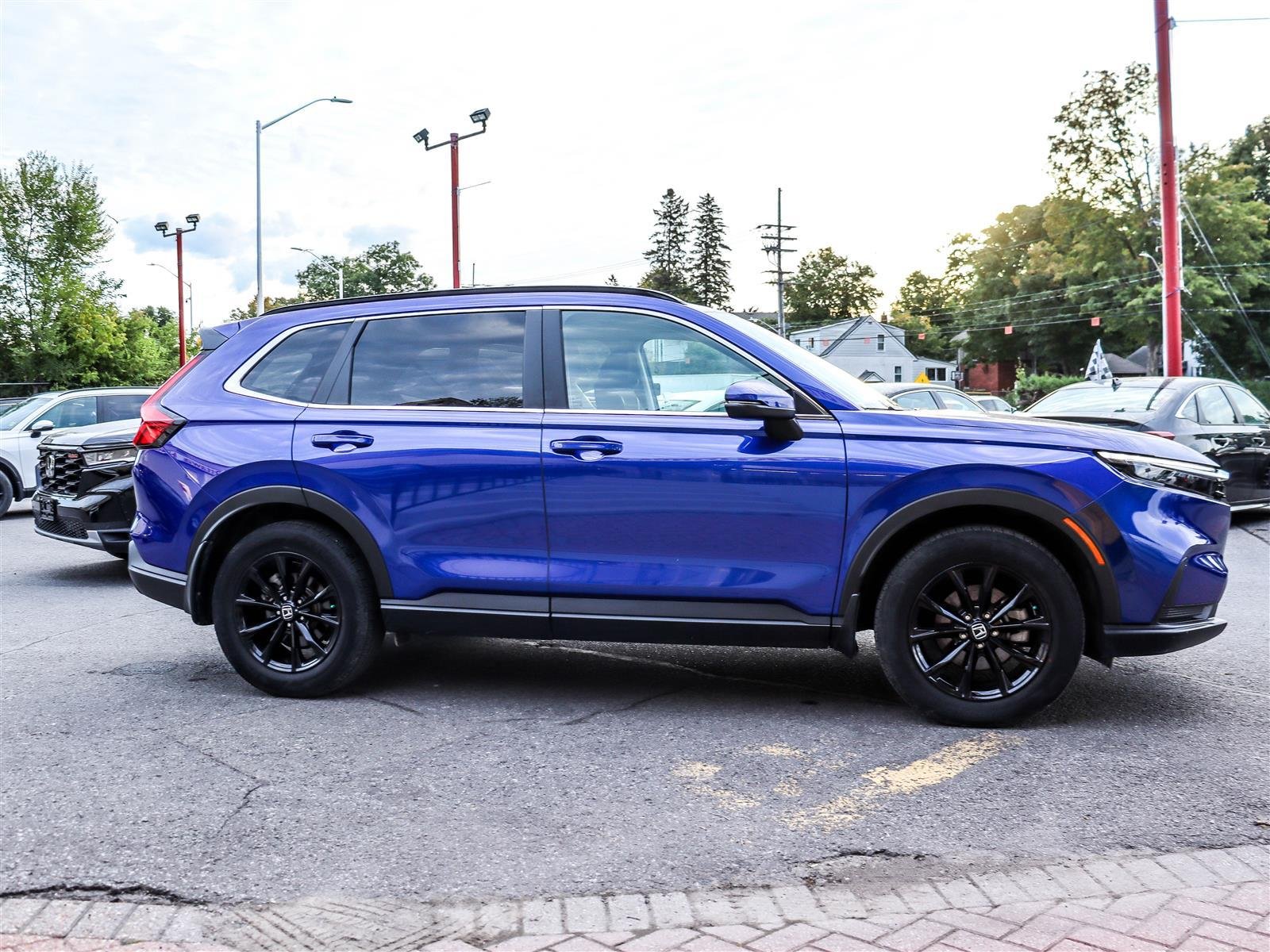 Honda CR-V Sport 2025 Blue Ottawa & Gatineau - photo #2