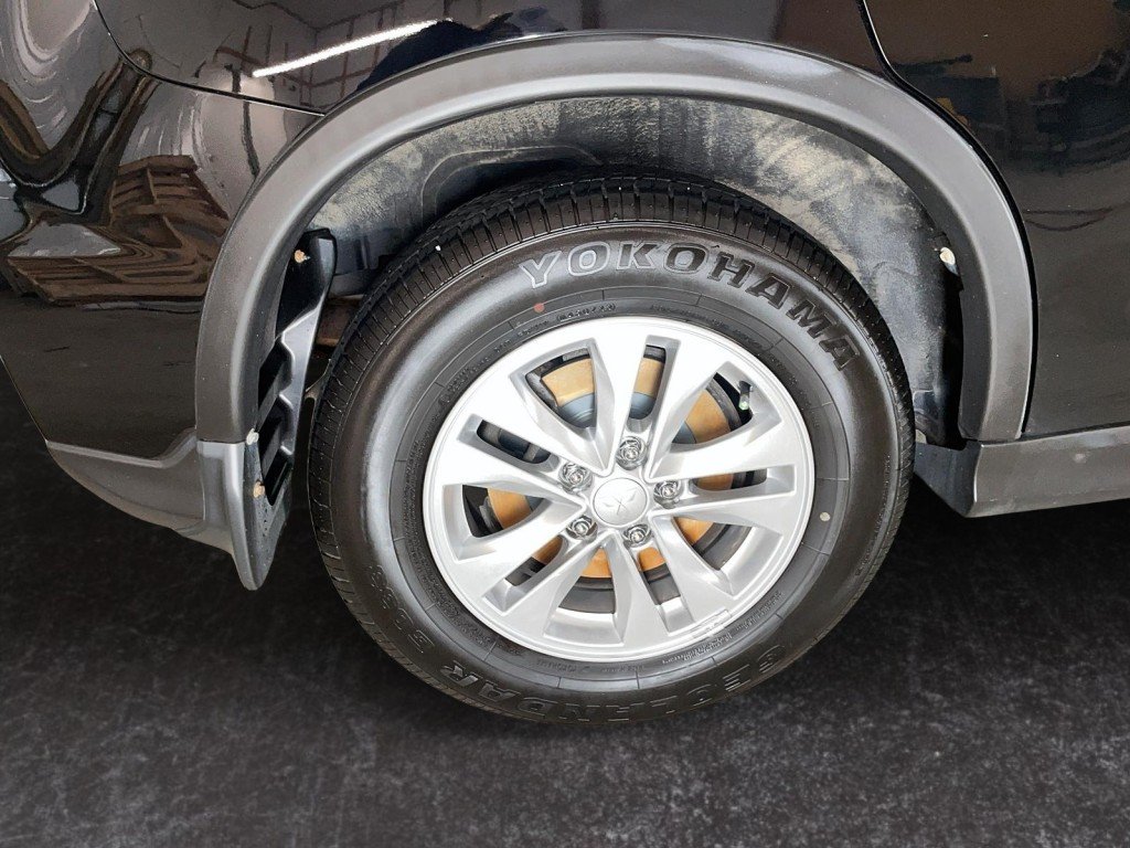 2023 Mitsubishi RVR Black Mont-Laurier - photo #22