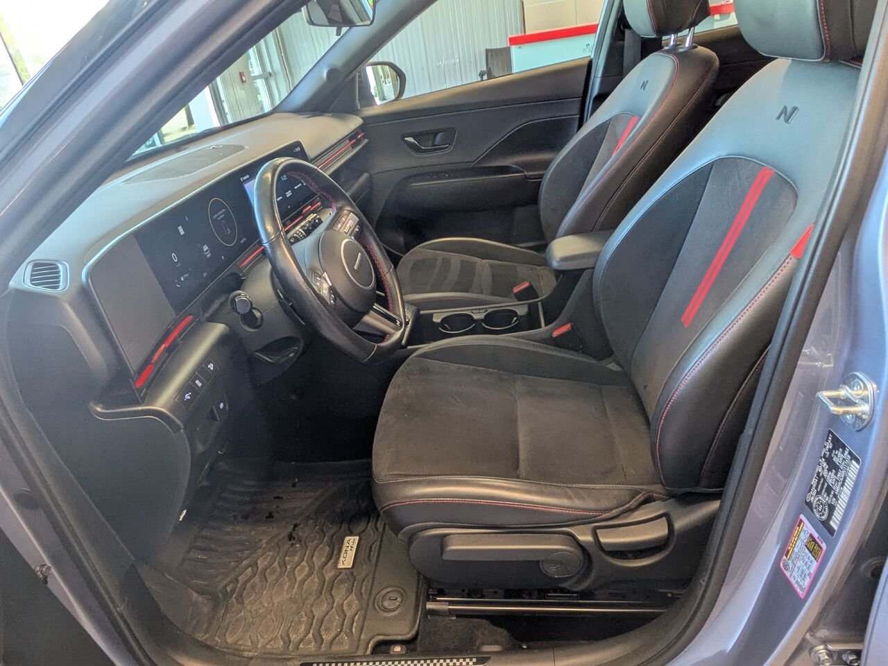 2024 Hyundai Kona Grey Gatineau - photo #15